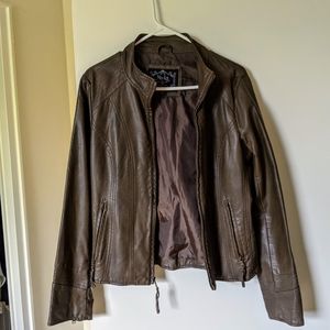 Brown leather jacket (vegan) - size medium